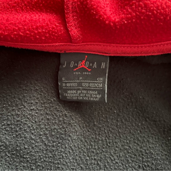 Jordan Kids Red and Black Hooded zip up sweatshirt boys 8-10 - Picture 3 of 4